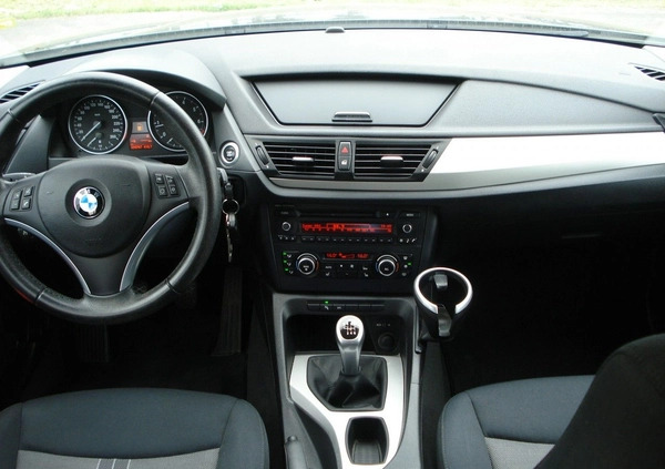 BMW X1 cena 36900 przebieg: 230000, rok produkcji 2011 z Sieraków małe 191